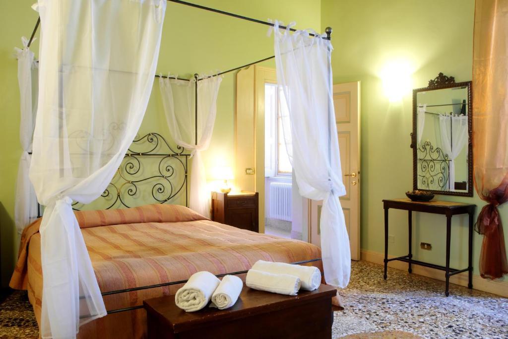 Guesthouse Alba Citta Alta Bergamo Bilik gambar