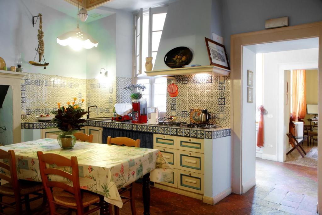 Guesthouse Alba Citta Alta Bergamo Bilik gambar